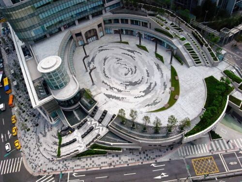 台北市信義區市府轉運站